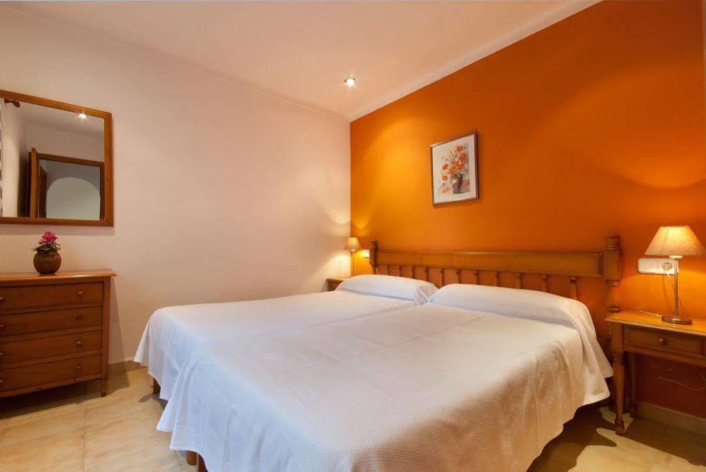 Pinos Altos Apartments Cala de Sant Vicenc 외부 사진